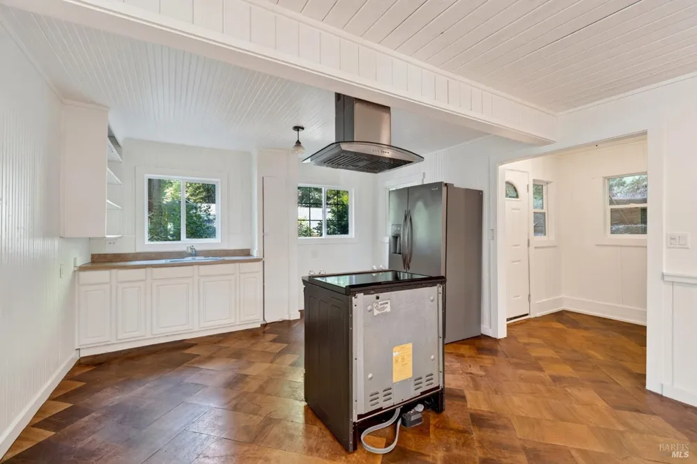 14567 Cherry Street Guerneville, CA 95446