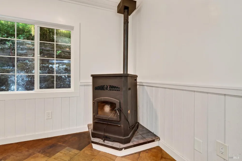 14567 Cherry Street Guerneville, CA 95446