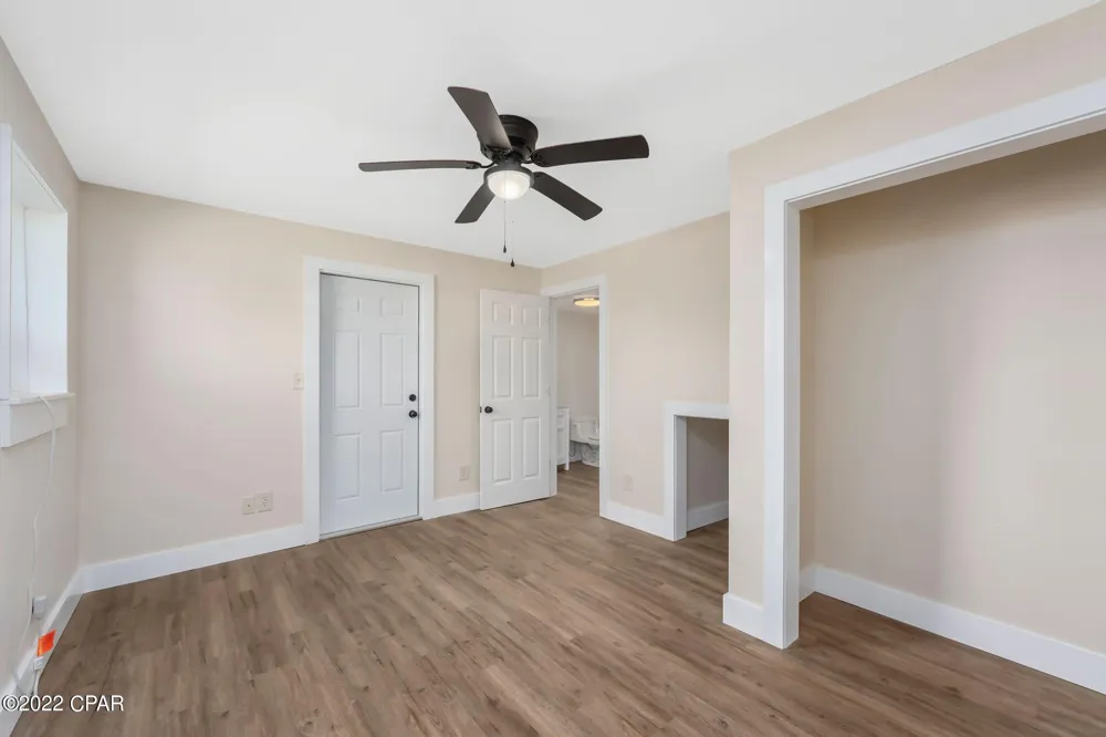 1512 S Kimbrel Avenue Panama City, FL 32404