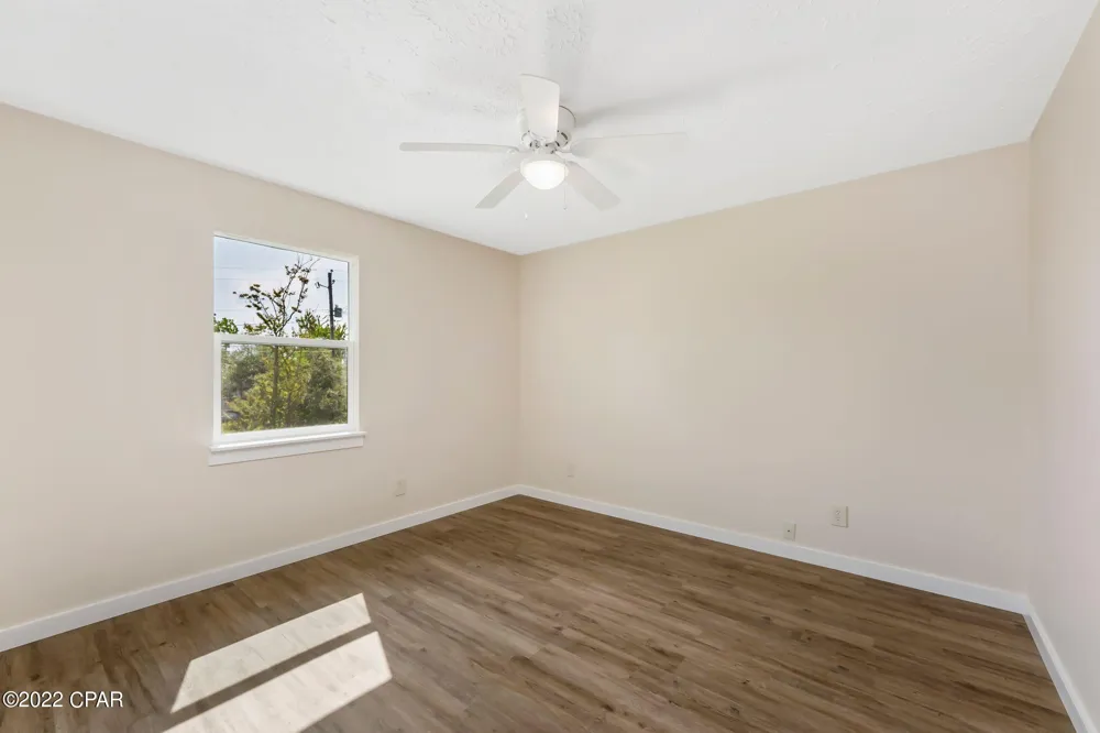1512 S Kimbrel Avenue Panama City, FL 32404
