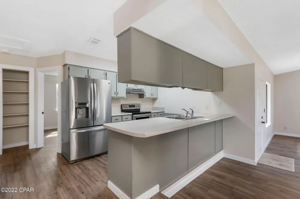 1512 S Kimbrel Avenue Panama City, FL 32404