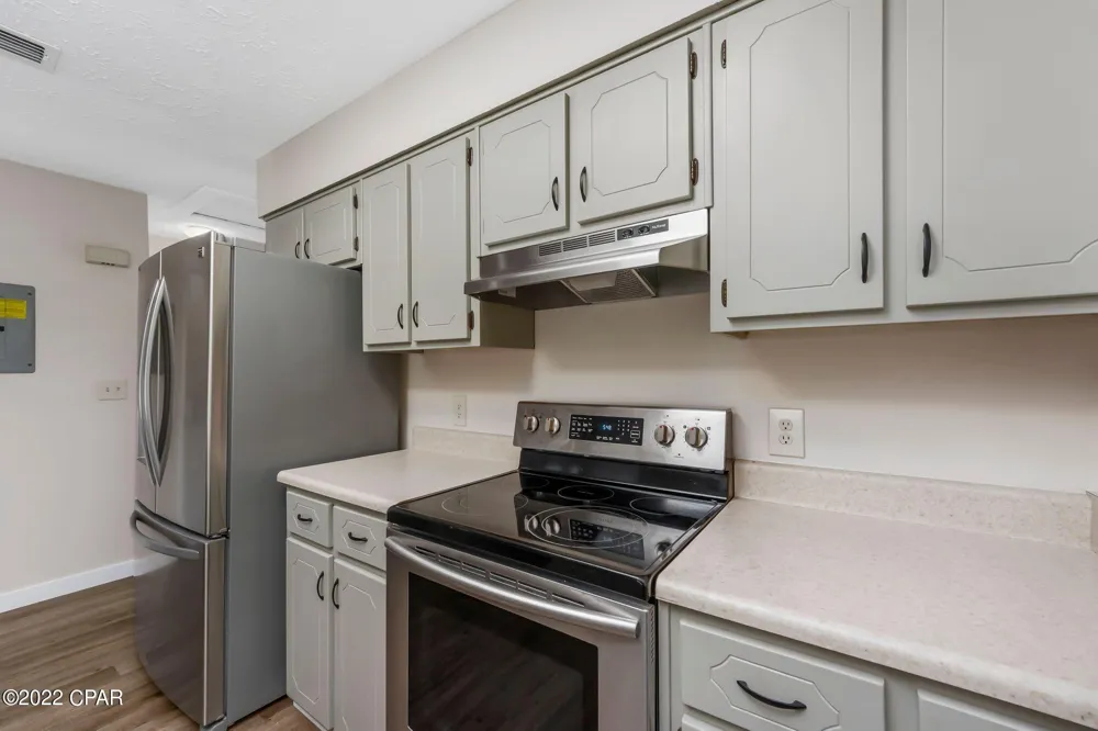 1512 S Kimbrel Avenue Panama City, FL 32404