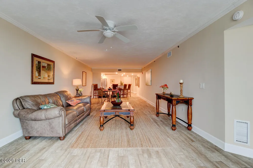 3797 S Atlantic Avenue #204 Daytona Beach Shores, FL 32118