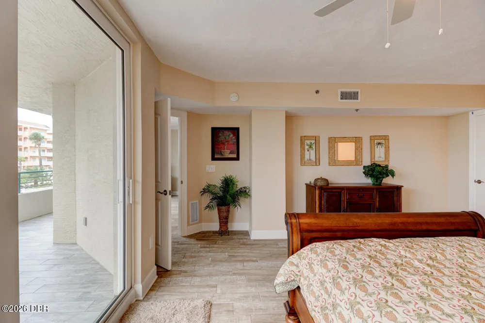 3797 S Atlantic Avenue #204 Daytona Beach Shores, FL 32118