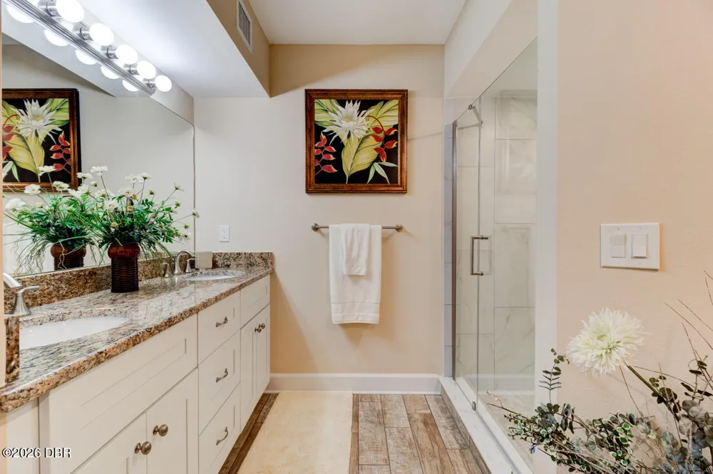 3797 S Atlantic Avenue #204 Daytona Beach Shores, FL 32118