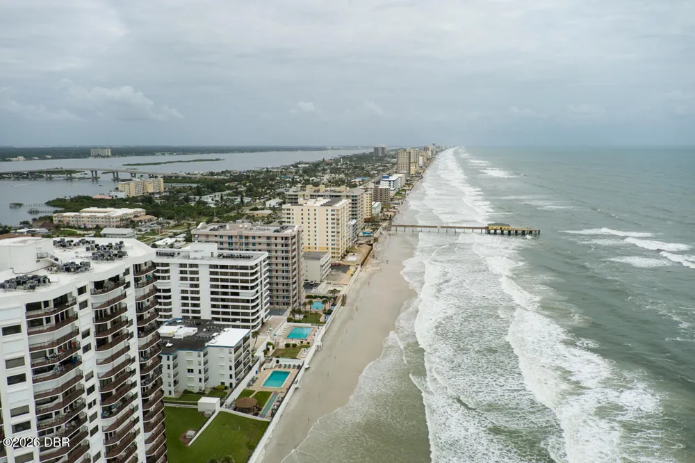 3797 S Atlantic Avenue #204 Daytona Beach Shores, FL 32118
