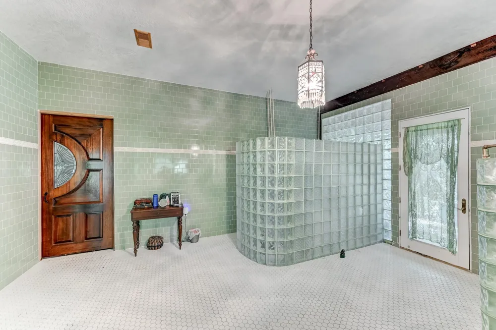 8464 Carolyn Court Plantersville, TX 77363