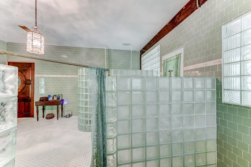 8464 Carolyn Court Plantersville, TX 77363