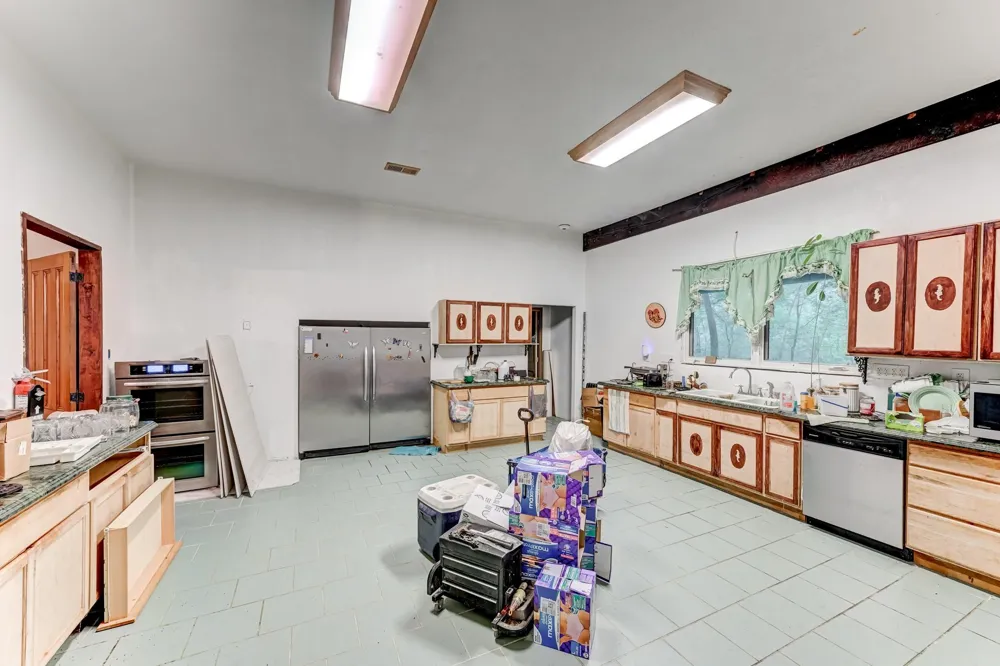 8464 Carolyn Court Plantersville, TX 77363
