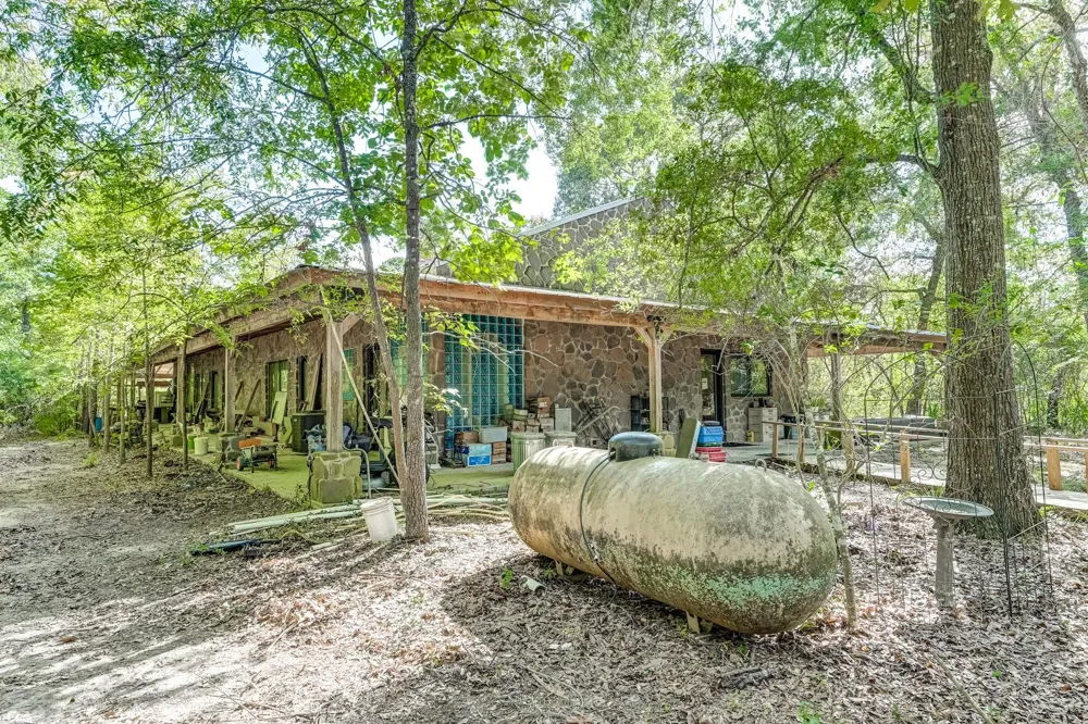 8464 Carolyn Court Plantersville, TX 77363