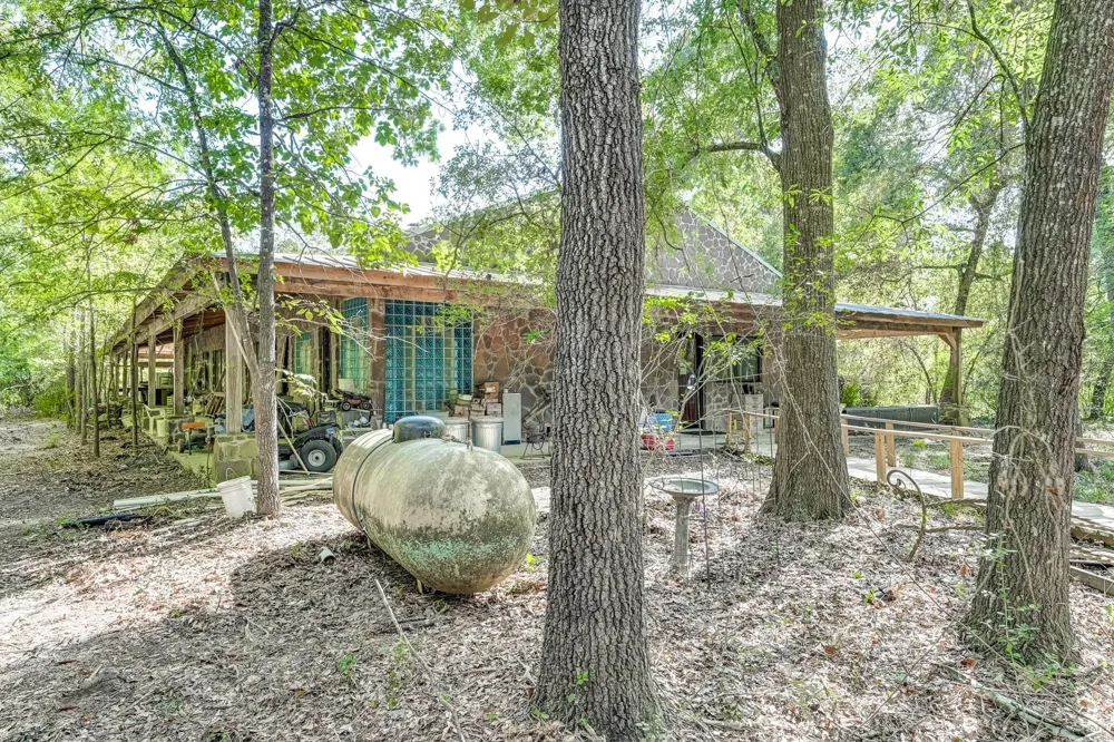 8464 Carolyn Court Plantersville, TX 77363