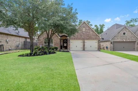 239 Forest Peak Way
