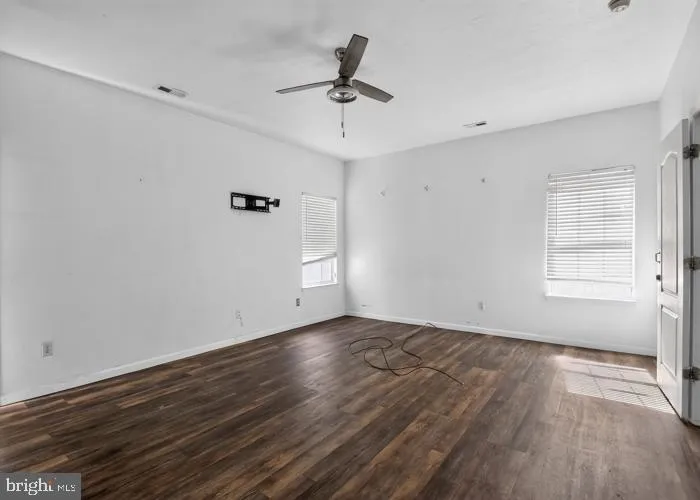 112 GRANT STREET Chesapeake, VA 23320