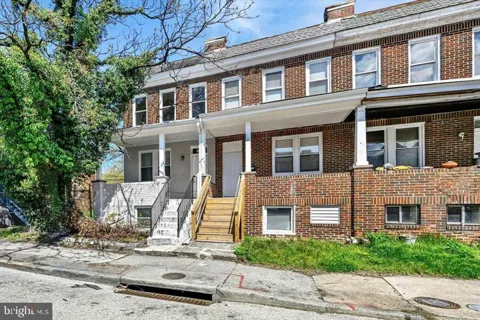 1604 CARSWELL STREET