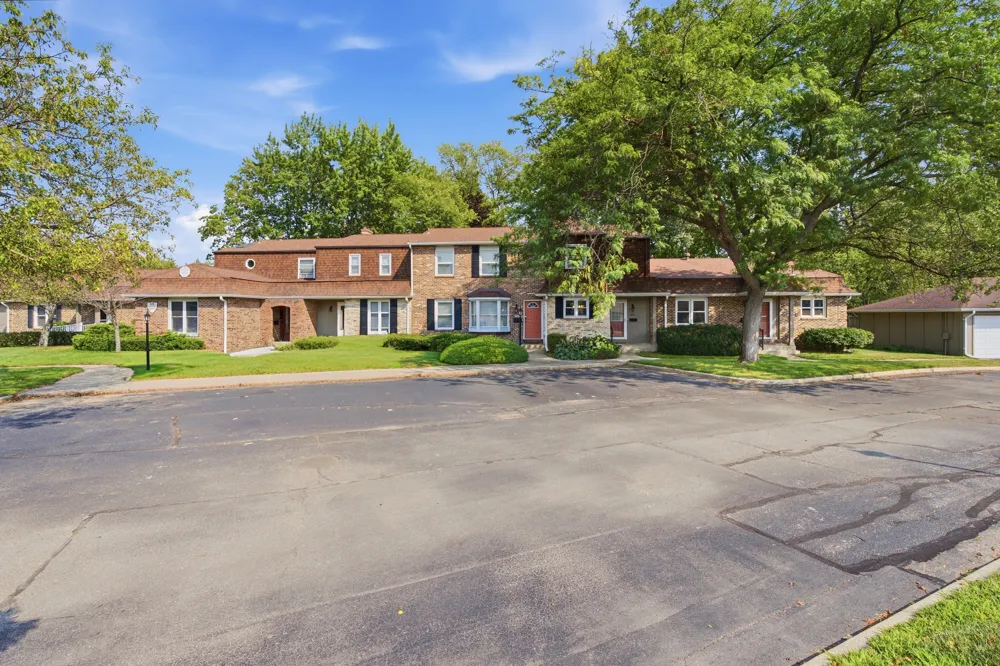 2573 Bristol Terrace St. Joseph, MI 49085