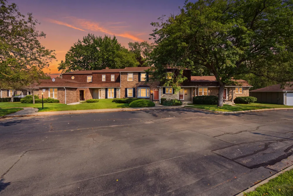 2573 Bristol Terrace St. Joseph, MI 49085