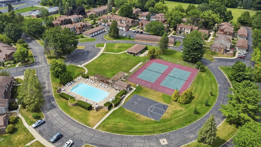 2573 Bristol Terrace St. Joseph, MI 49085