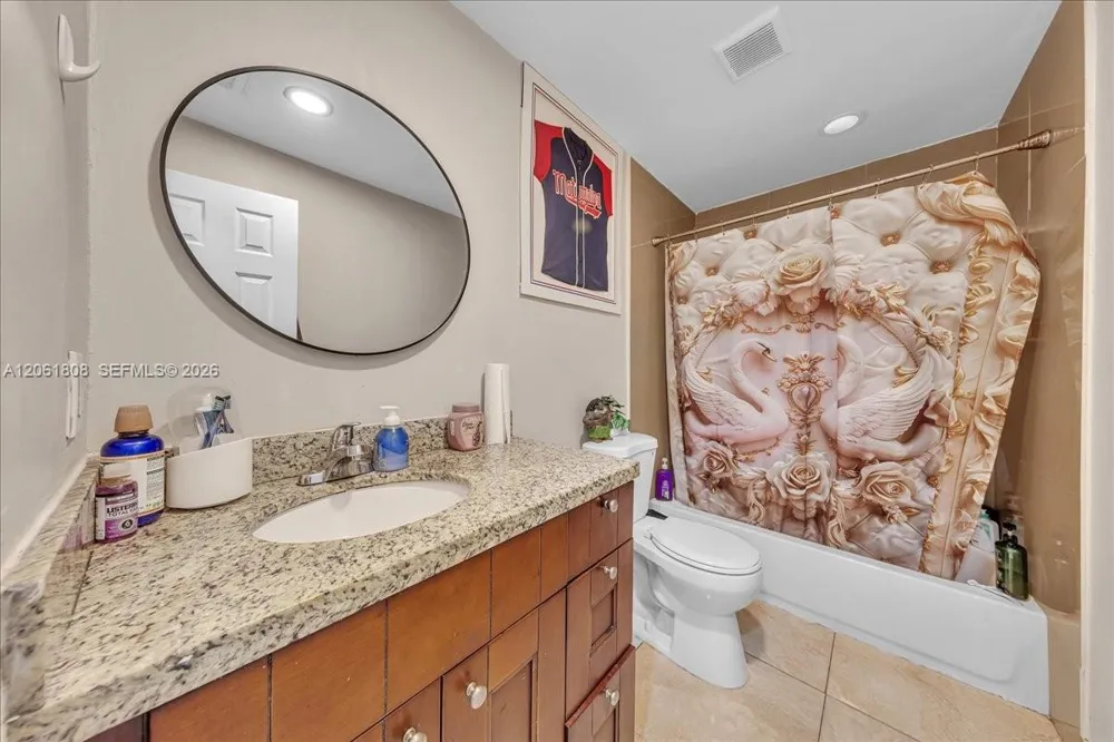 7819 SW 9th St North Lauderdale, FL 33068