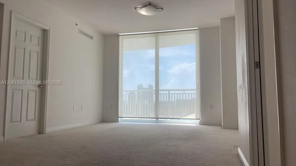 1755 E Hallandale Beach Blvd #1605E Hallandale Beach, FL 33009
