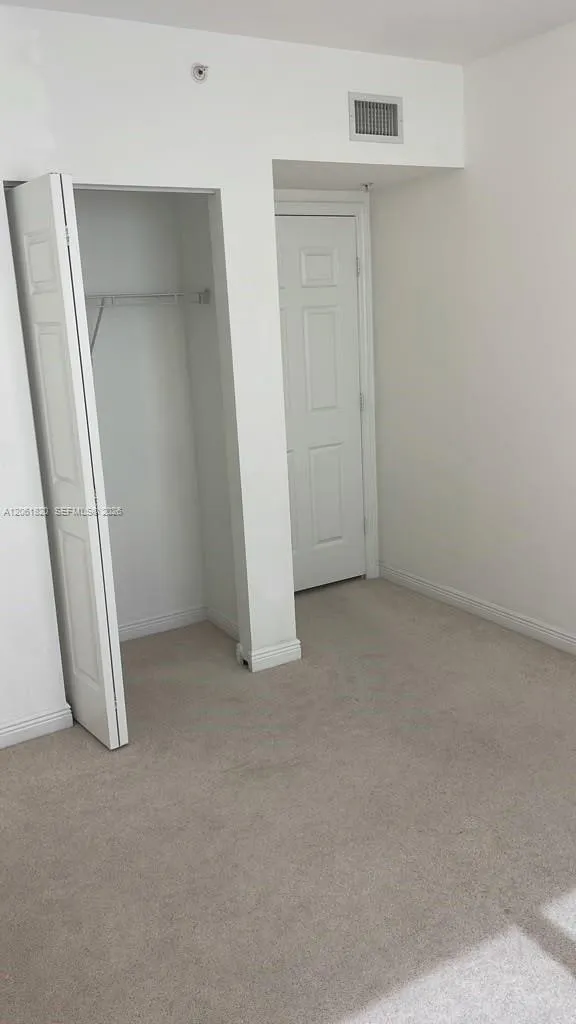 1755 E Hallandale Beach Blvd #1605E Hallandale Beach, FL 33009