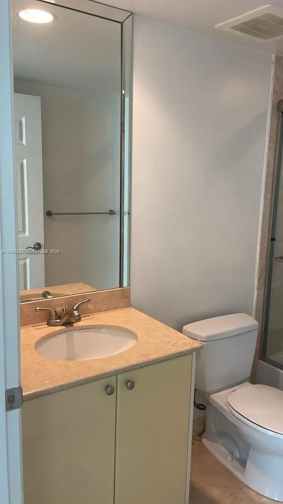1755 E Hallandale Beach Blvd #1605E Hallandale Beach, FL 33009