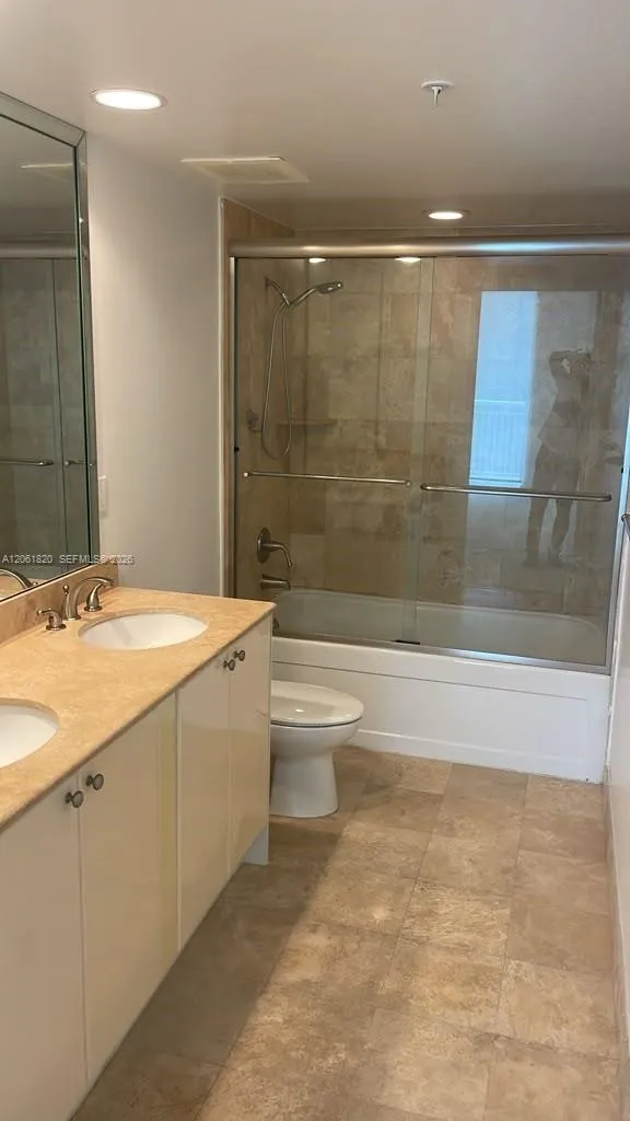 1755 E Hallandale Beach Blvd #1605E Hallandale Beach, FL 33009