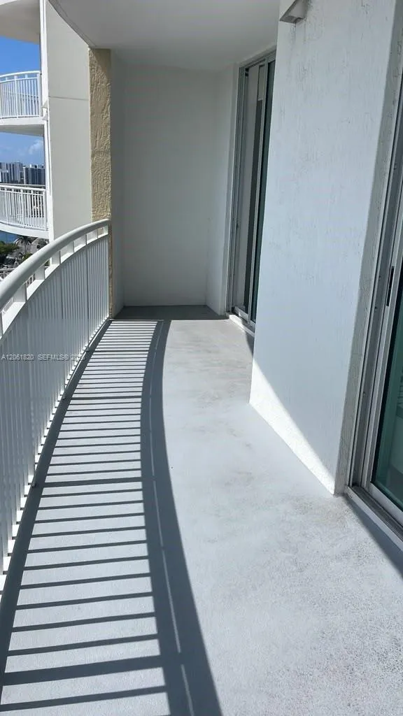 1755 E Hallandale Beach Blvd #1605E Hallandale Beach, FL 33009
