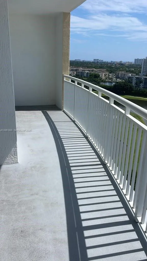 1755 E Hallandale Beach Blvd #1605E Hallandale Beach, FL 33009
