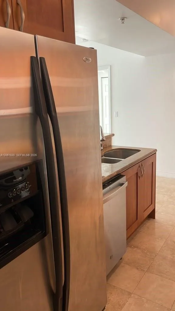 1755 E Hallandale Beach Blvd #1605E Hallandale Beach, FL 33009