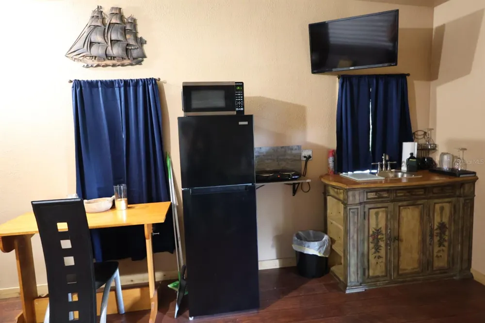 3250 TAYLOR ROAD Punta Gorda, FL 33950