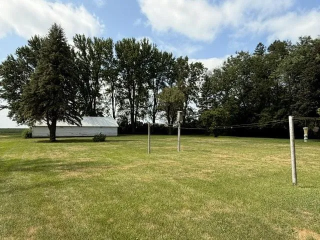 52563 County Road 47 Bingham Lake, MN 56118