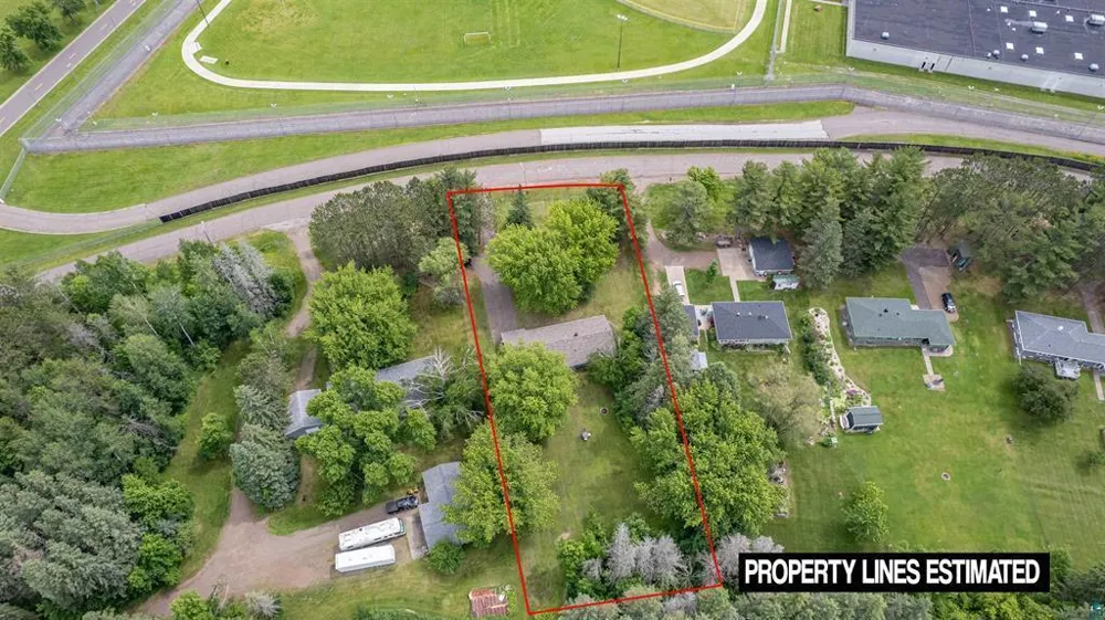 908 Lakeshore Drive Moose Lake, MN 55767