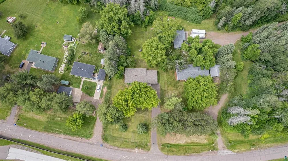 908 Lakeshore Drive Moose Lake, MN 55767