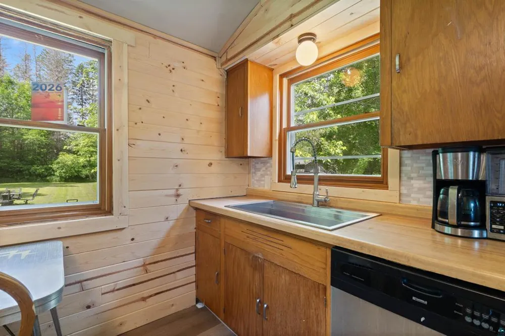 908 Lakeshore Drive Moose Lake, MN 55767