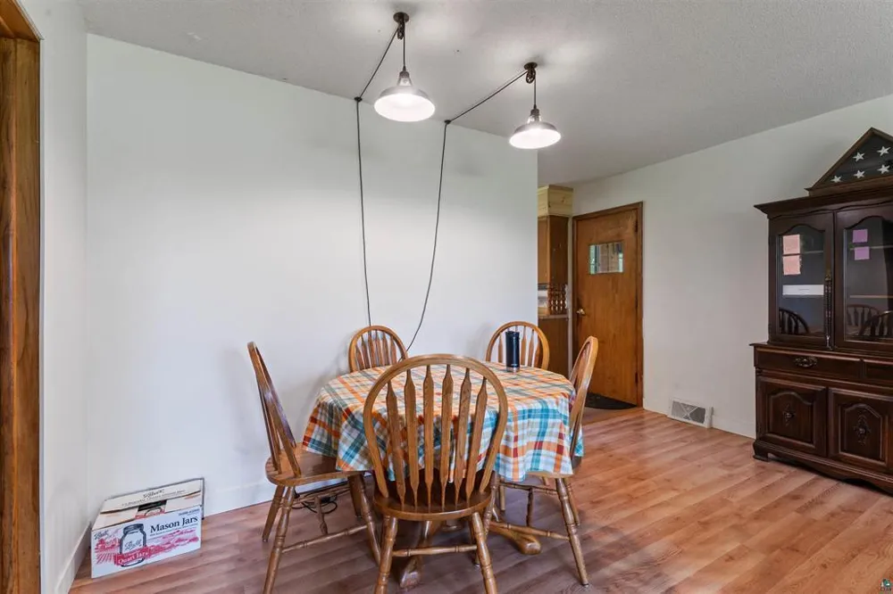 908 Lakeshore Drive Moose Lake, MN 55767