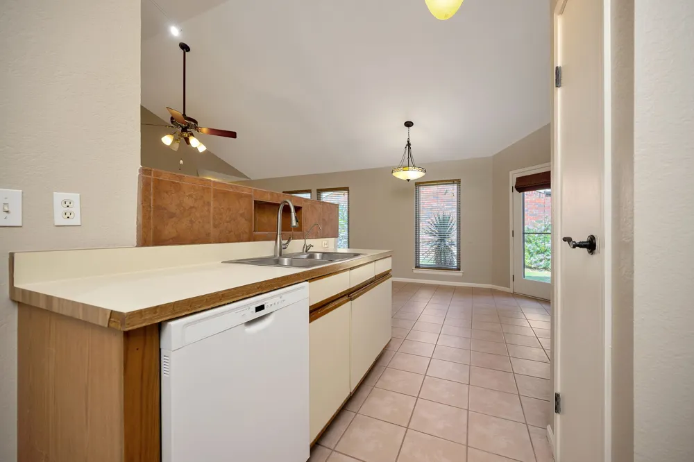 934 Mapleleaf Lane Coppell, TX 75019