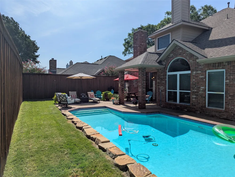 1716 Marian Lane Flower Mound, TX 75028