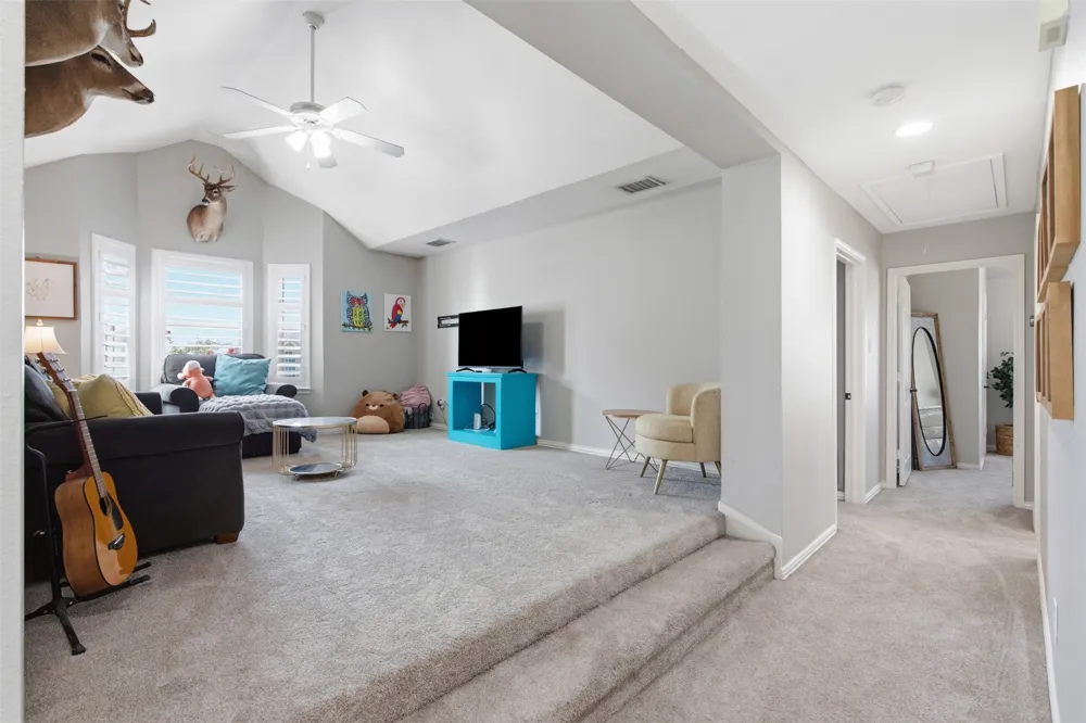1716 Marian Lane Flower Mound, TX 75028