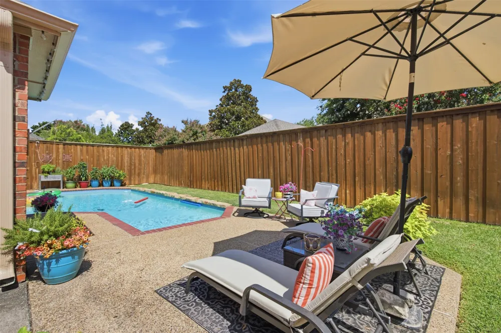 1716 Marian Lane Flower Mound, TX 75028
