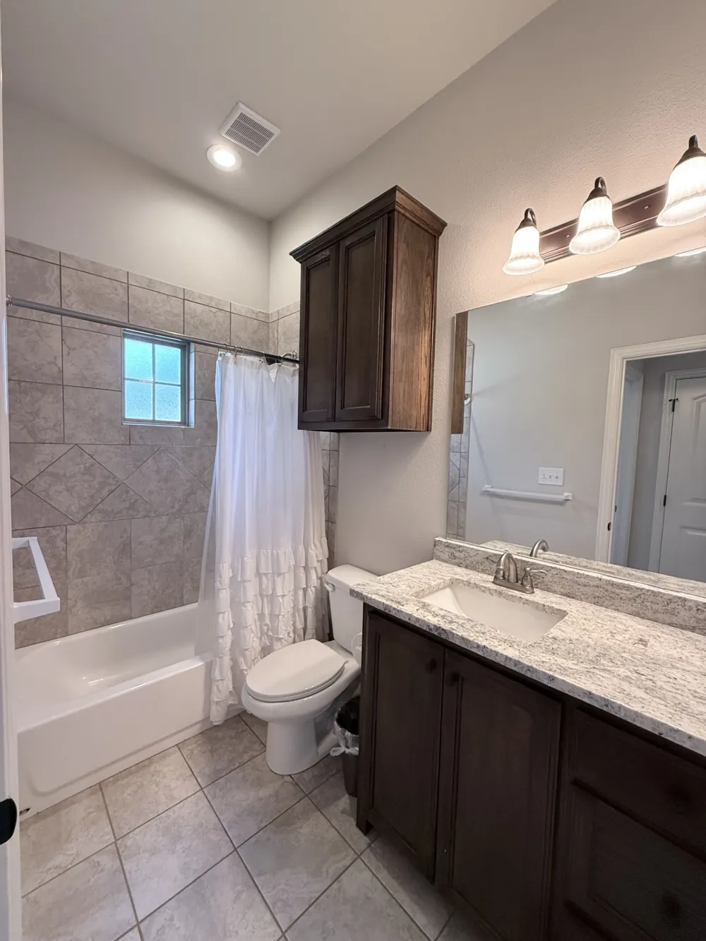 618 E Walcott Street Pilot Point, TX 76258