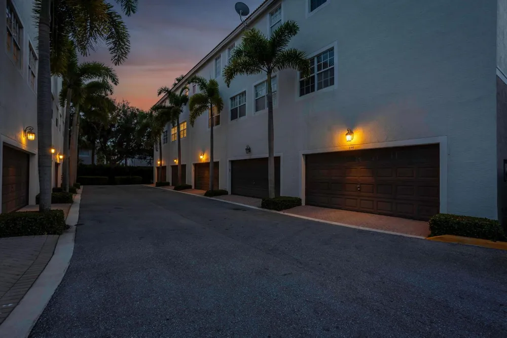 116 OCEAN CAY WAY Hypoluxo, FL 33462