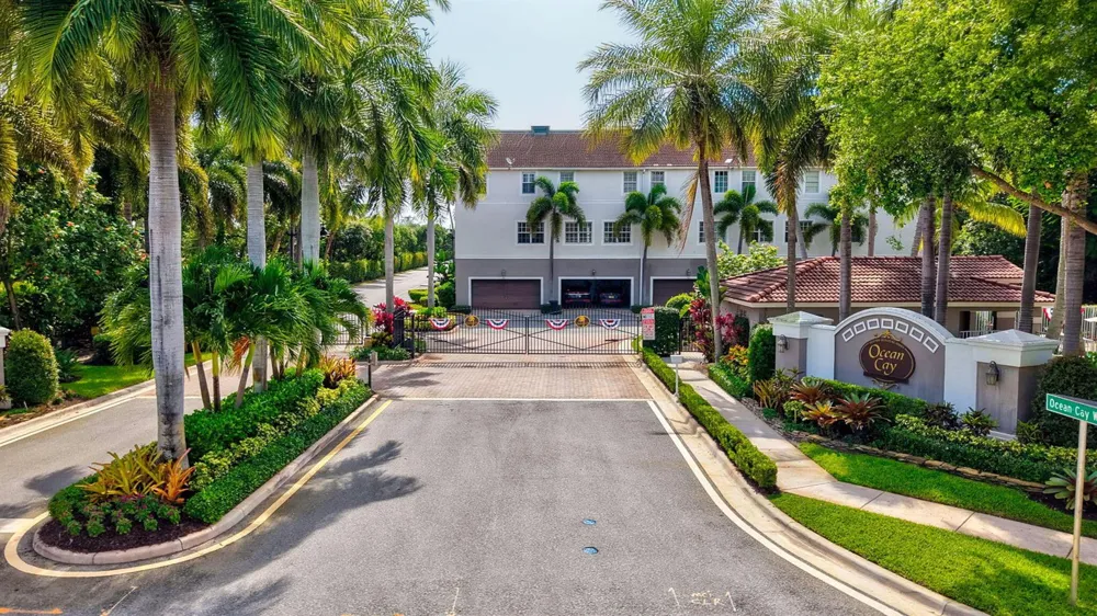116 OCEAN CAY WAY Hypoluxo, FL 33462