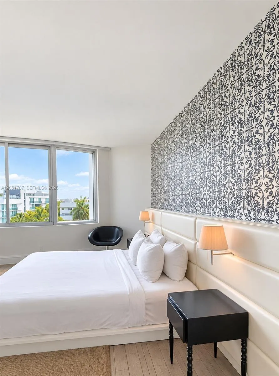 1100 West Ave #705 Miami Beach, FL 33139