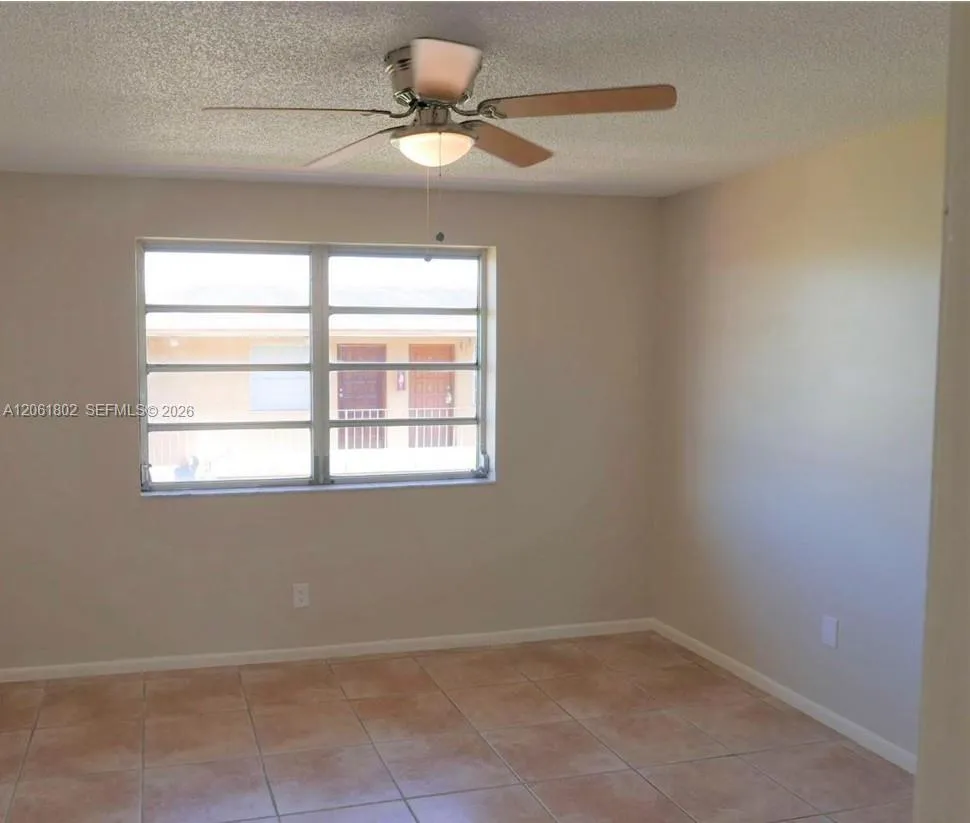 401 SW 109th Ave #23 Sweetwater, FL 33174
