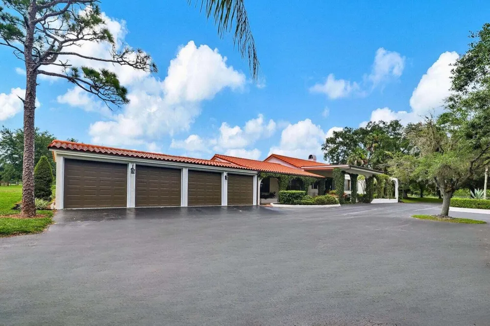 9999 NE 120TH STREET Okeechobee, FL 34972