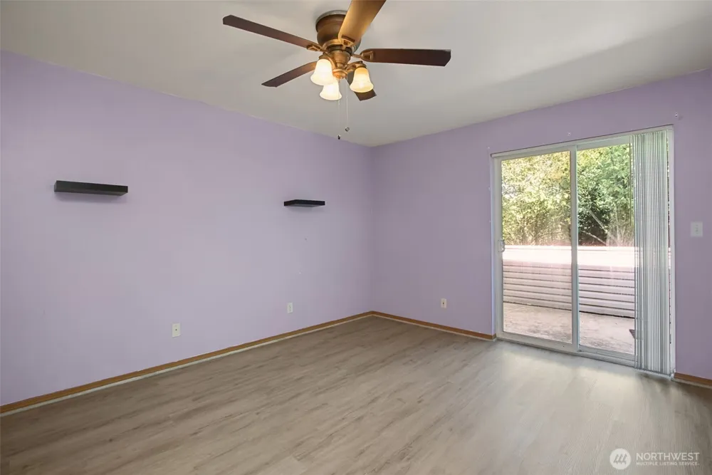 8833 1st Street NE #J204 Lake Stevens, WA 98258