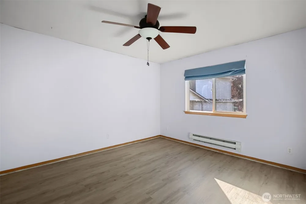 8833 1st Street NE #J204 Lake Stevens, WA 98258