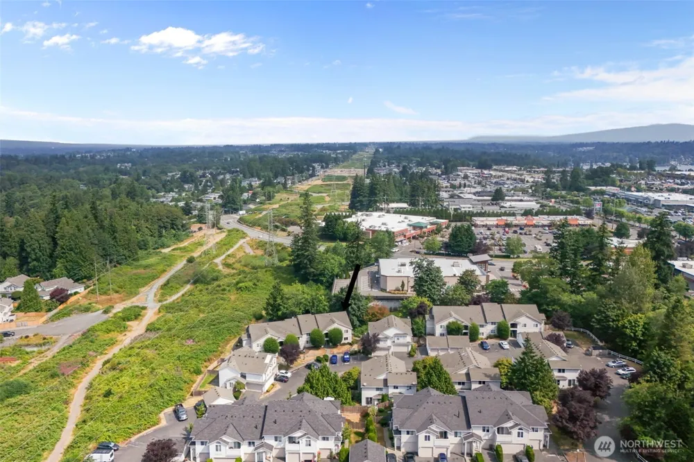 8833 1st Street NE #J204 Lake Stevens, WA 98258