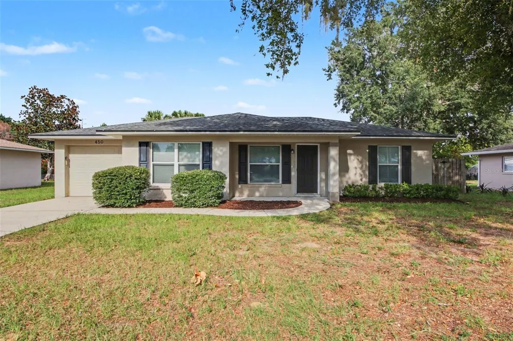 450 PARK GLEN DRIVE Tavares, FL 32778