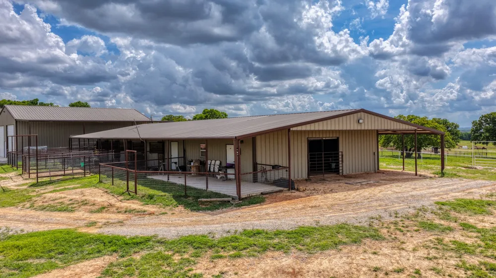 303 Private Road 3365 Boyd, TX 76023